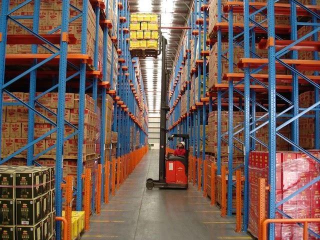 Forklift Drive in Racks